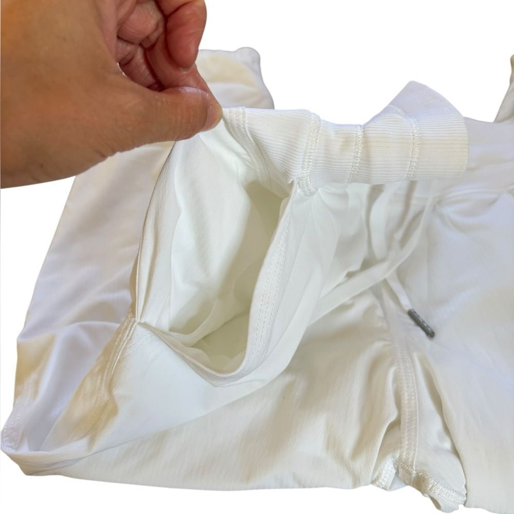 Lululemon Dance Studio Crop Pants Womens Size 4 White Pull On - Picture 5 of 11